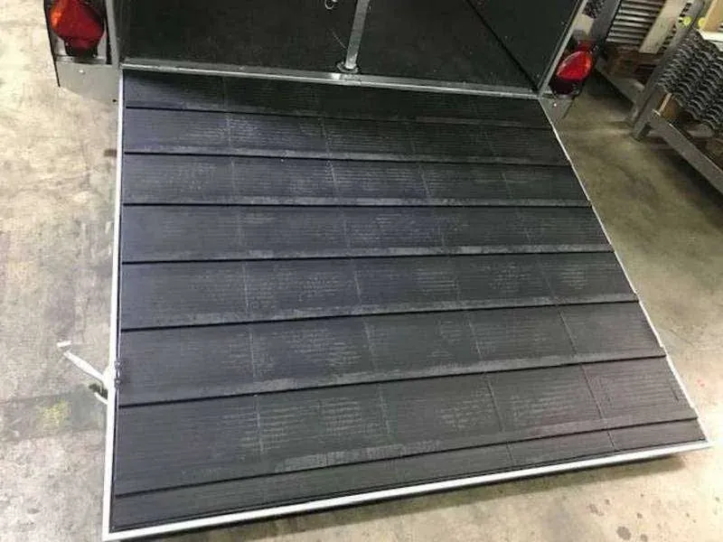 Humbaur Equitos Alu Plus 2000 Pferdeanhänger