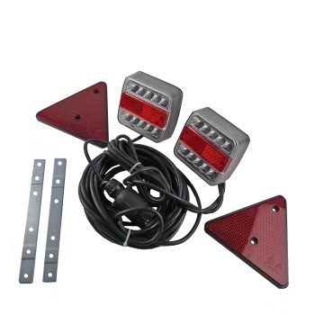 LED Beleuchtungssatz magnetisch mit 7,5m Kabel (Artikelnummer 990001395)