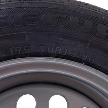 175/70 R13 86N Komplettrad Security Felge 4.5J x 13 4 Loch LK 4x100 PKW Anhänger – Bild 6